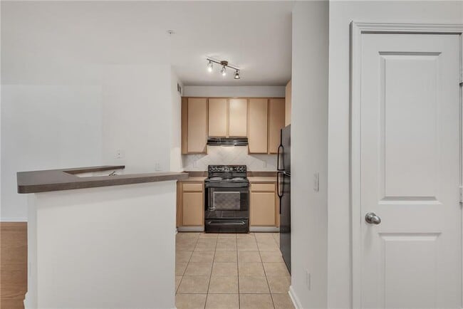 Building Photo - 821 Ralph McGill Blvd NE