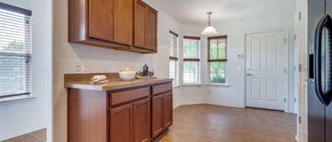 Building Photo - 7414 Birmingham Forest Dr