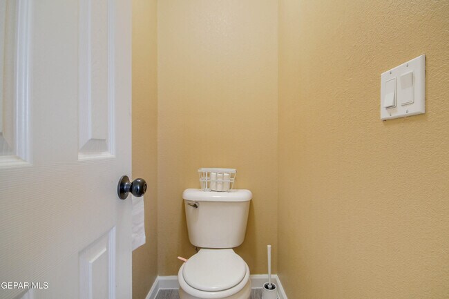 Building Photo - 14600 Christian Castle