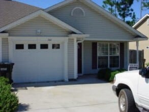Building Photo - 302 Windrdige Drive