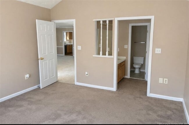 Building Photo - 329 Abbottswood Dr