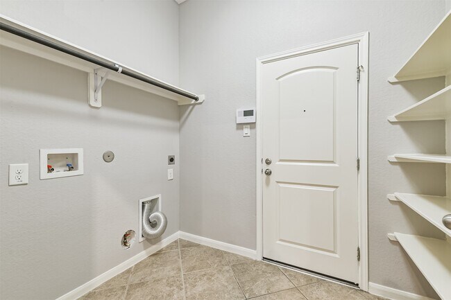 Building Photo - 19527 Juniper Breeze Ln