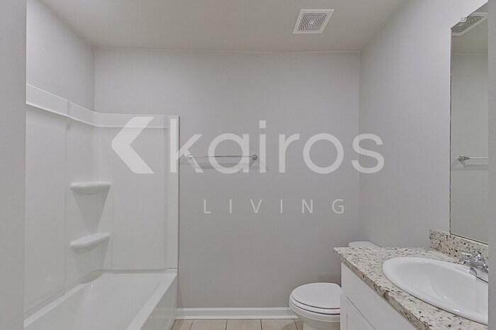 Building Photo - 116 SANTIAGO COURT