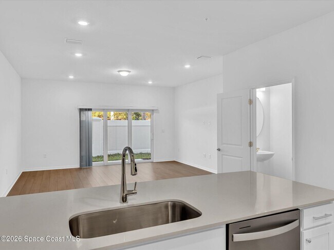 Building Photo - 4444 Jetty Ln