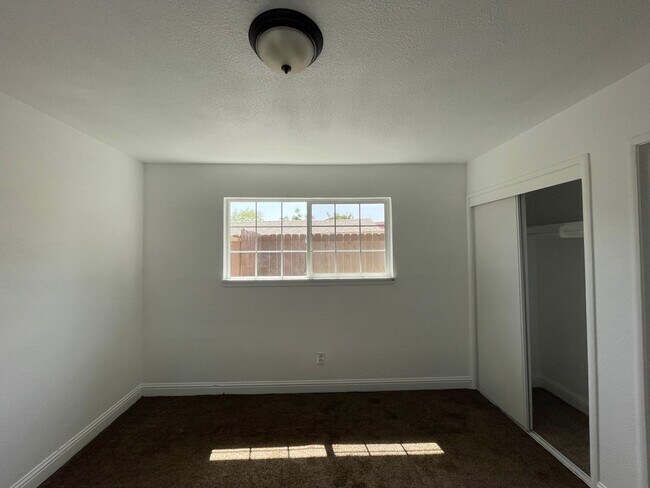 Building Photo - 4357 College Way