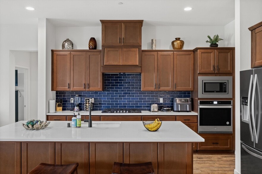 Building Photo - 815 Gilsum Ct