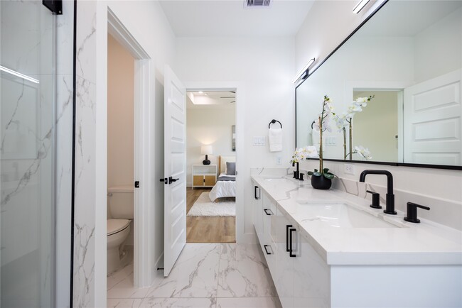 Building Photo - 4010 Yellowstone Blvd