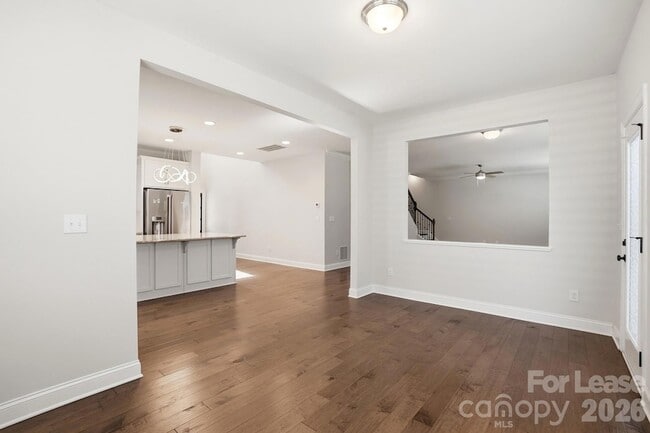 Building Photo - 6532 Wildbrook Dr