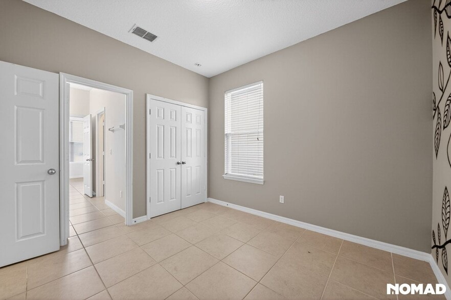 Building Photo - 3928 Pine Gate Trail
