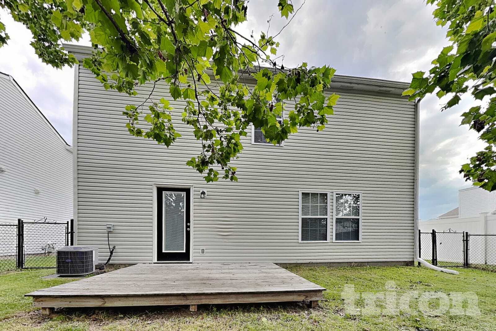 Building Photo - 14674 Fawn Hollow Ln