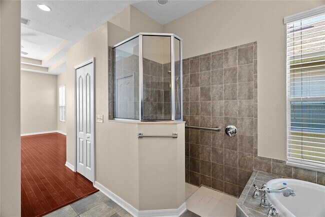 Building Photo - 4830 Sky Blue Dr