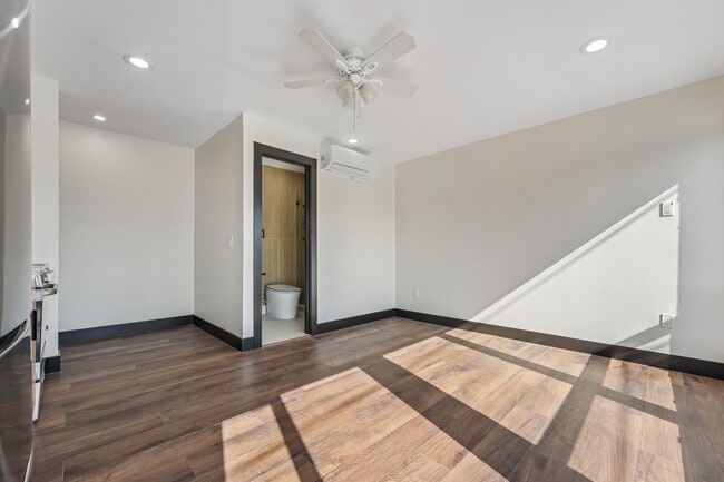 Building Photo - 65 Hackensack Plank Rd