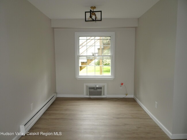 Building Photo - 167 NY-23