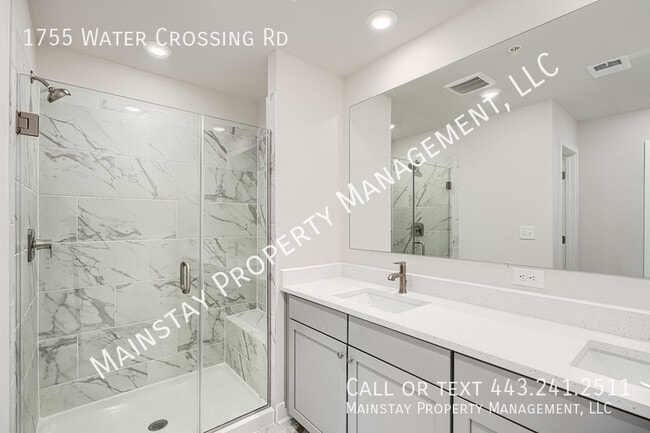 Building Photo - 1755 Water Xing Rd