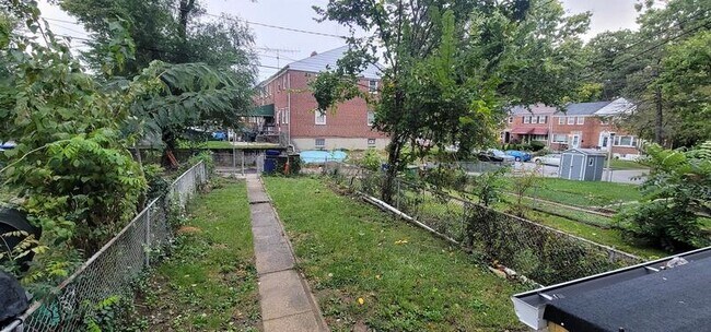 Building Photo - 5928 Hillen Rd