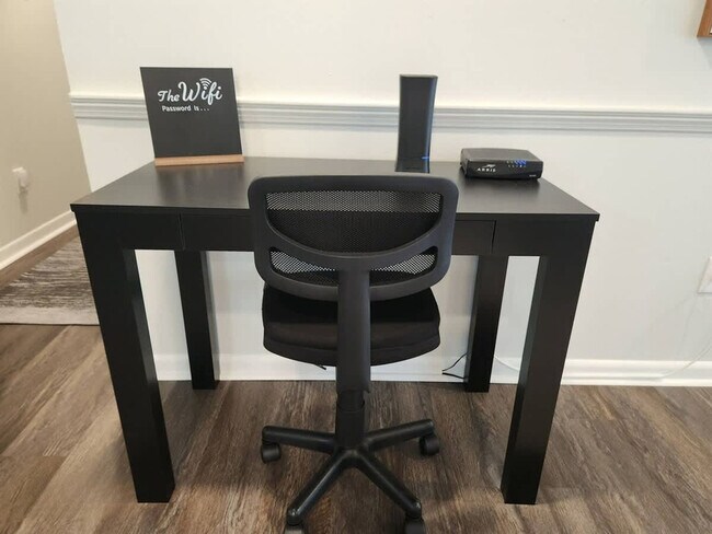 Building Photo - 31178 Park Ridge Dr