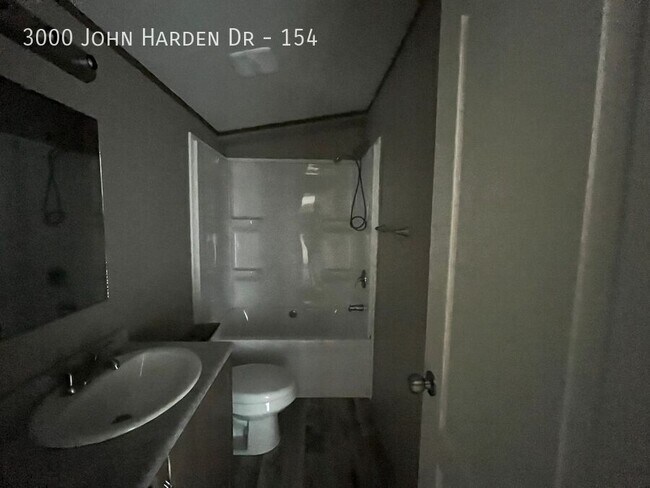 Building Photo - 3000 John Harden Dr