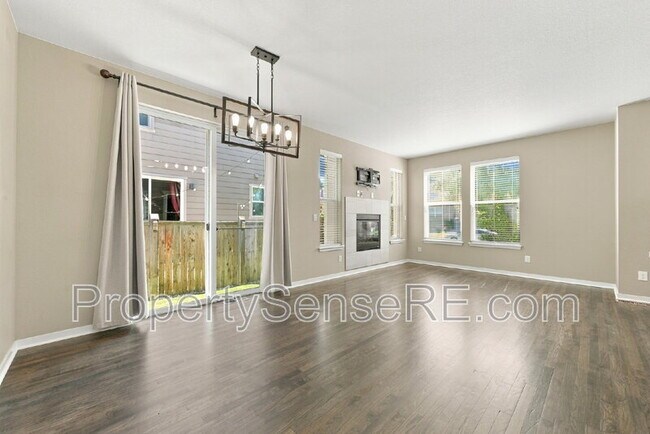 Building Photo - 13788 Tall Oaks Loop