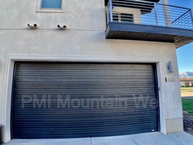 Building Photo - 503 W 2275 N