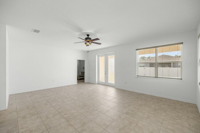 Building Photo - 7593 SW 63rd Ln Rd
