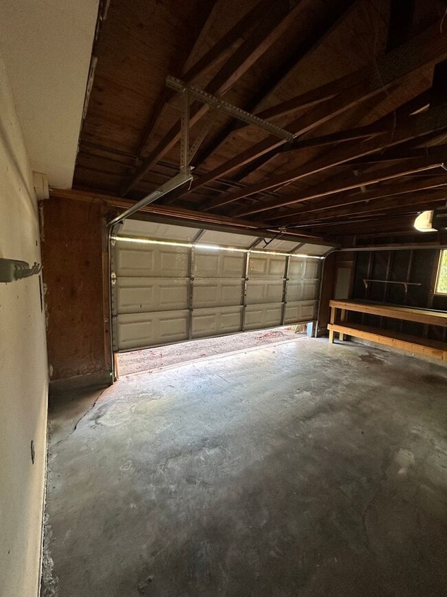 Building Photo - 564-568 7th St