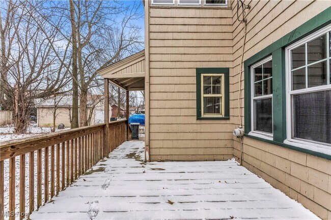 Building Photo - 2021 Goodnor Rd