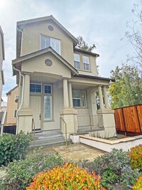 Building Photo - 1715 Salamoni Ct