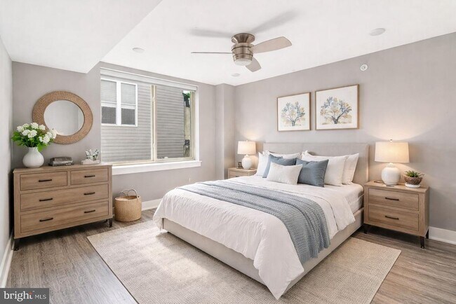 Building Photo - 1900 N 4th St