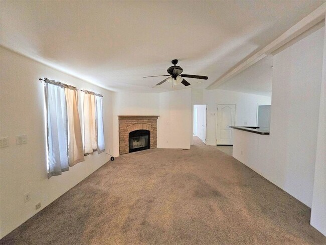 Building Photo - Shady retreat in Mescal