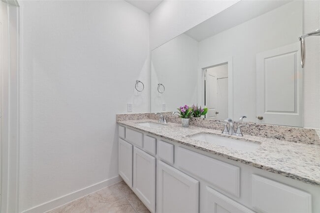 Building Photo - 6559 Scarlet Pond Ln