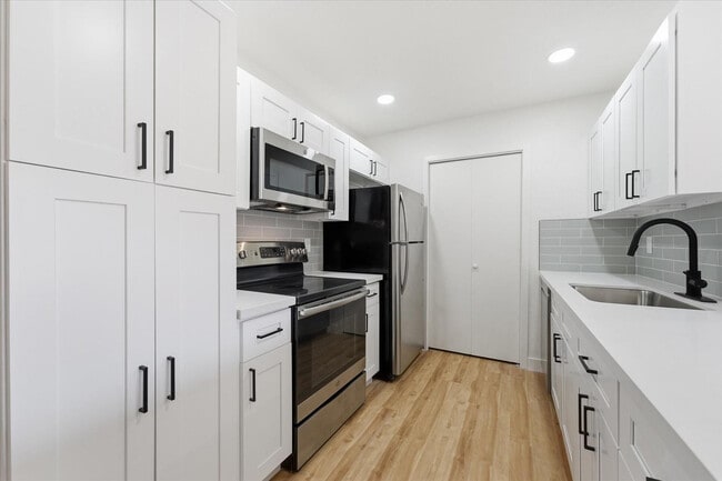 Building Photo - 1942 S Emerson