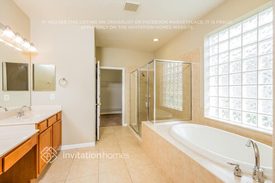 Building Photo - 4311 85th Ave Cir E