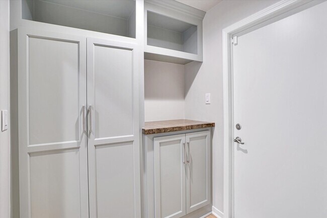 Building Photo - 2022 Bristlecone Pl