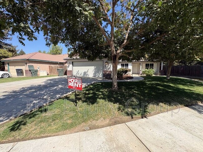 Building Photo - 3524 S Lincoln Ct