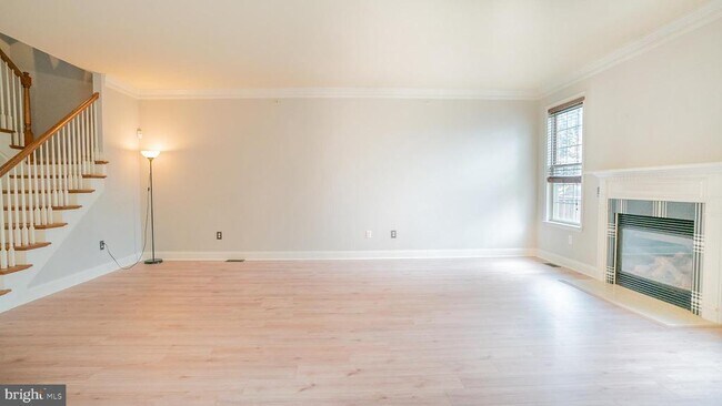 Building Photo - 108 Barefield Ln