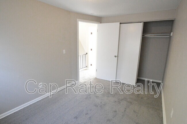 Building Photo - 397 Barnett Rd