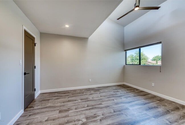 Building Photo - 6480 N 82nd St