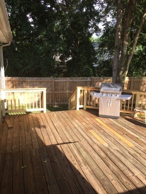 Building Photo - 3 bedroom, 2 bath home in Falcon Creek Subdivision