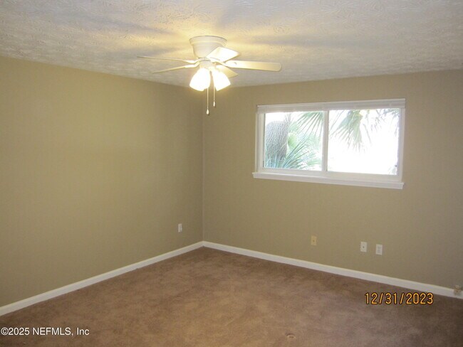 Building Photo - 1064 Kimberly Ct