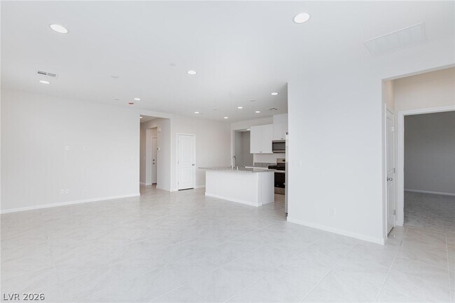 Building Photo - 819 Cottonwood Hl Pl