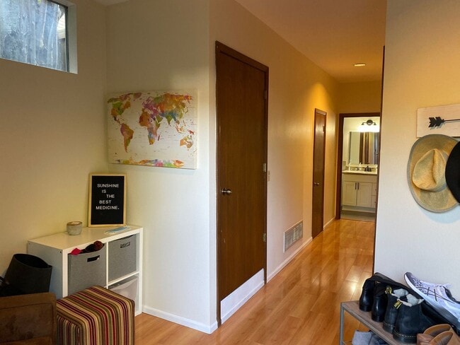 Building Photo - Ward Apartments LLC