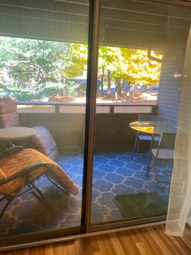 Building Photo - 30 Stony Brook Dr