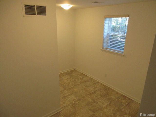 Building Photo - 3147 Chambers W