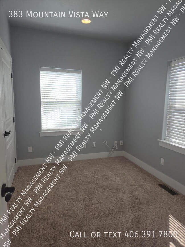 Building Photo - 383 Mountain Vista Way