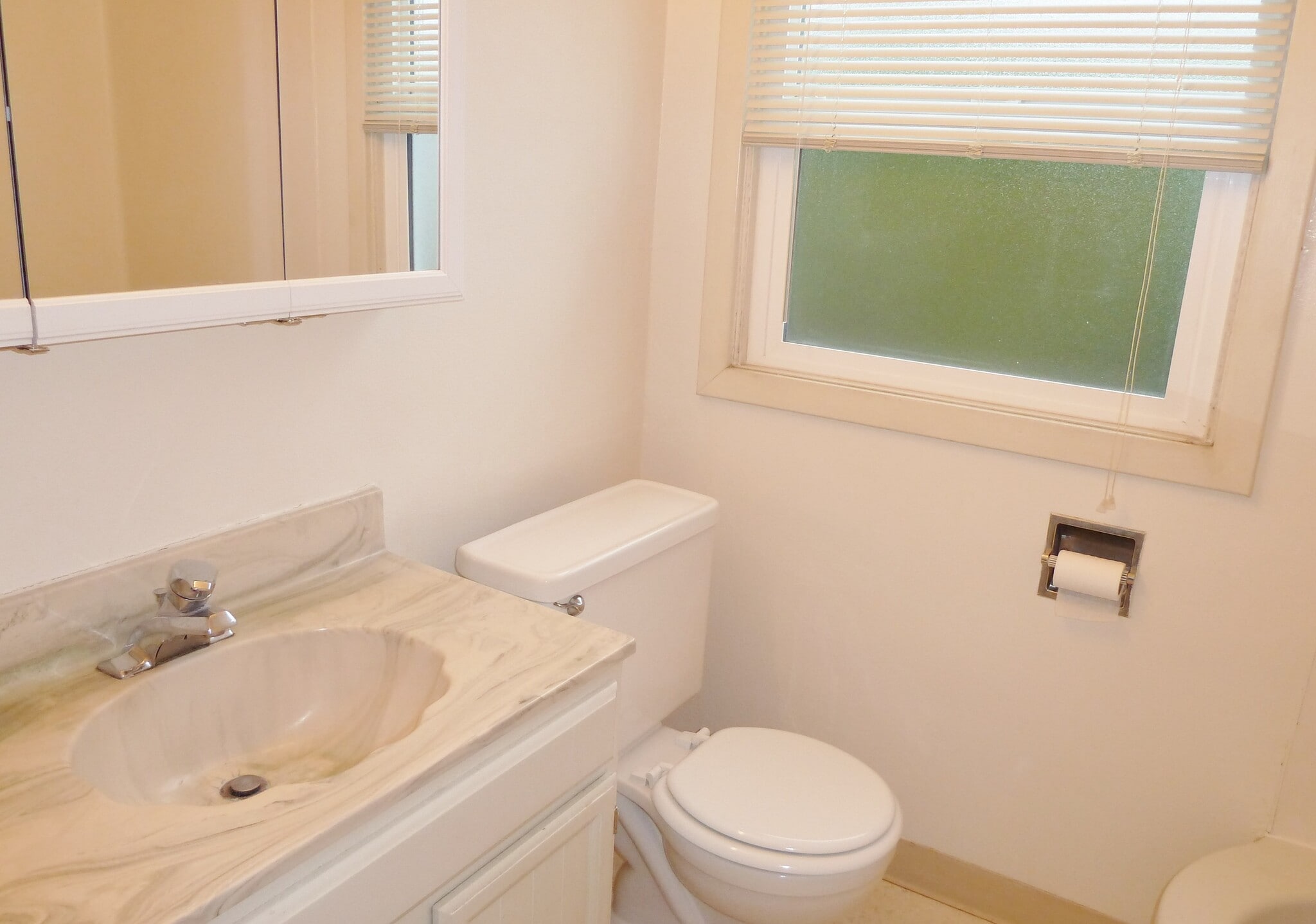 Building Photo - 1263 Tyler St