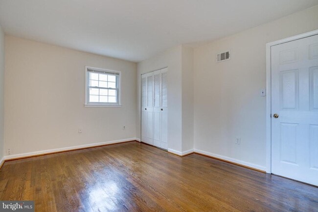 Building Photo - 13636 Greenwood Dr