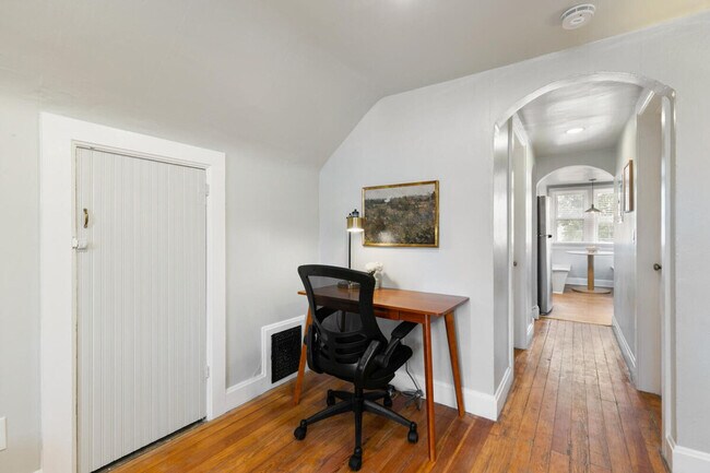 Building Photo - 2619 E 12th Ave