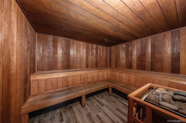 Building Photo - 98-288 Kaonohi St