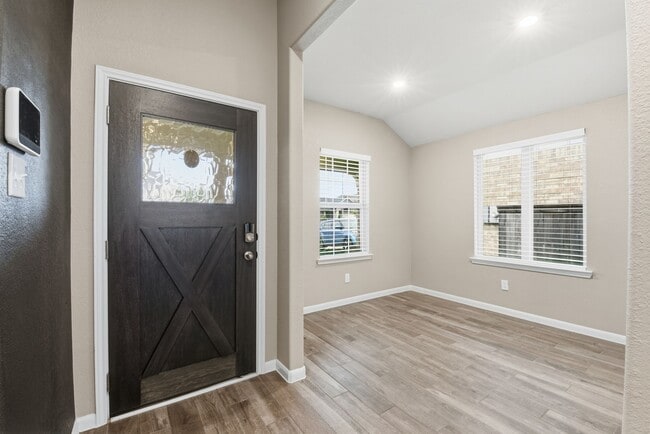 Building Photo - 19427 Trotter Cp Trl