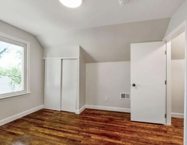 Building Photo - Cape Cod Style 4 Bedroom Home - Newly Remodeled with a Partially Finished Basement!